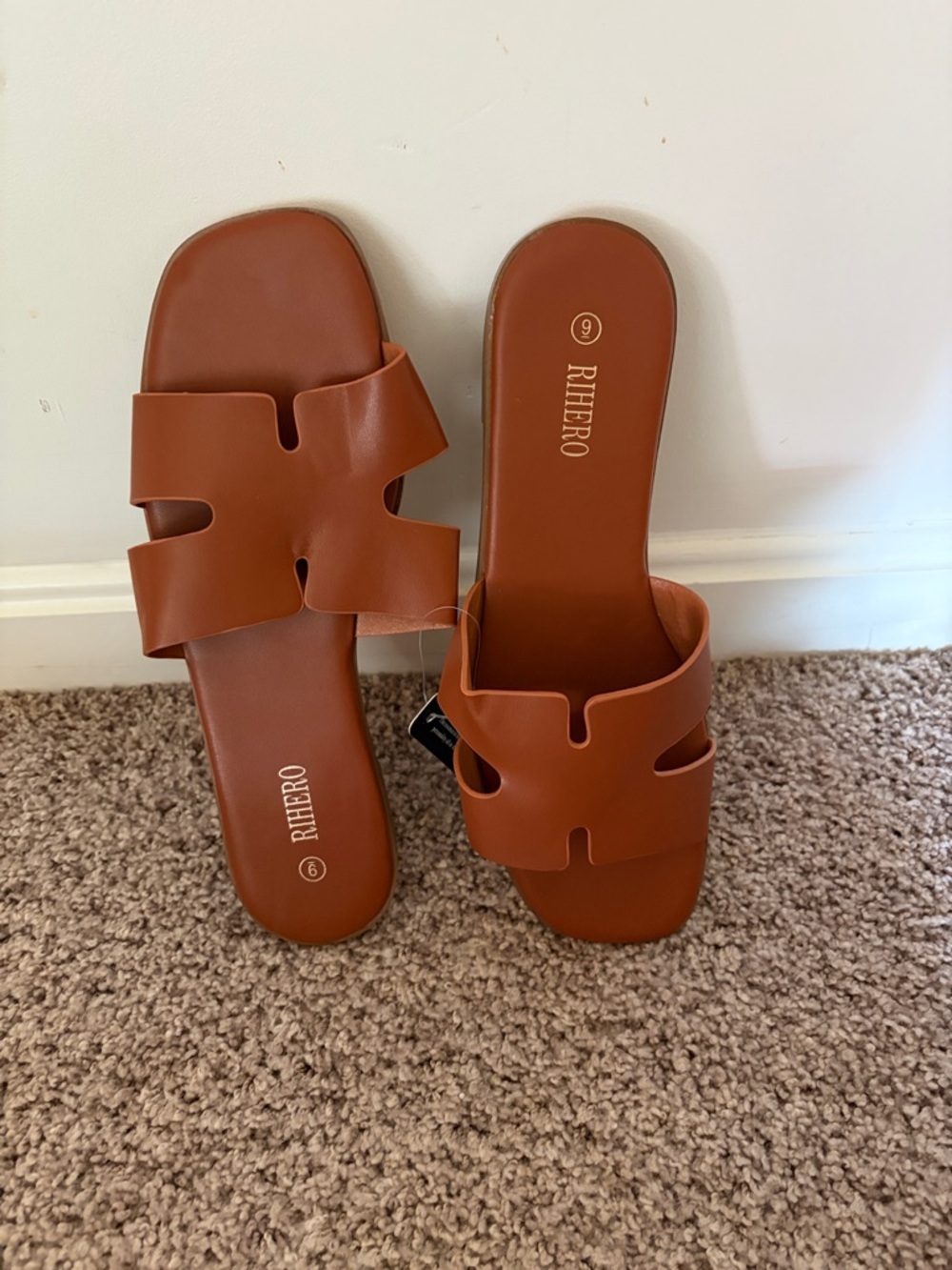 Women's Tan Slide Sandals